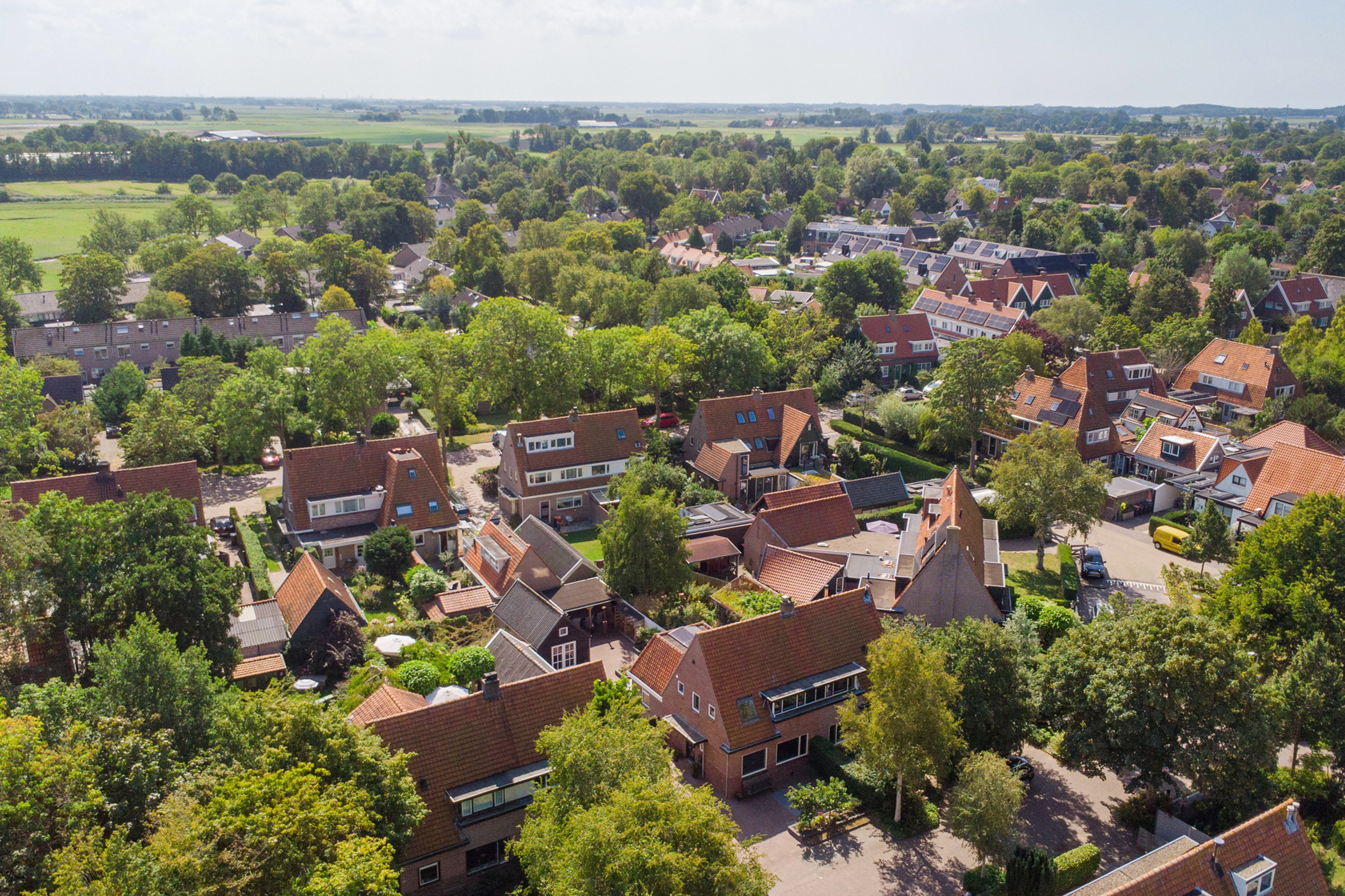 '$houseDetails->street_name'.' '.'$houseDetails->number'