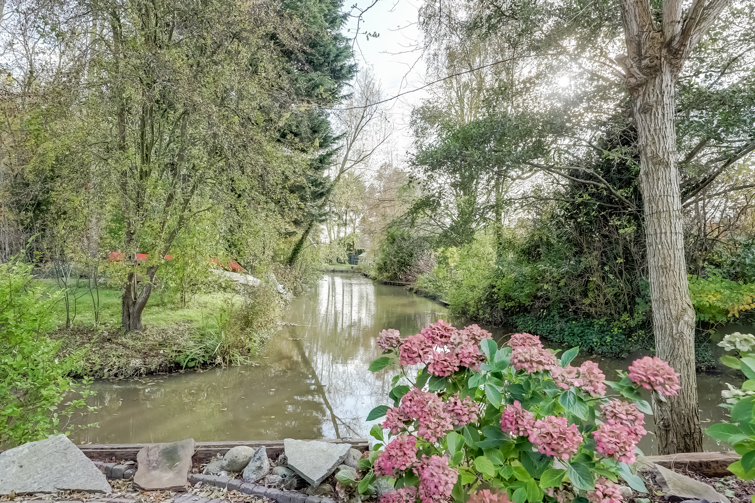 '$houseDetails->street_name'.' '.'$houseDetails->number'