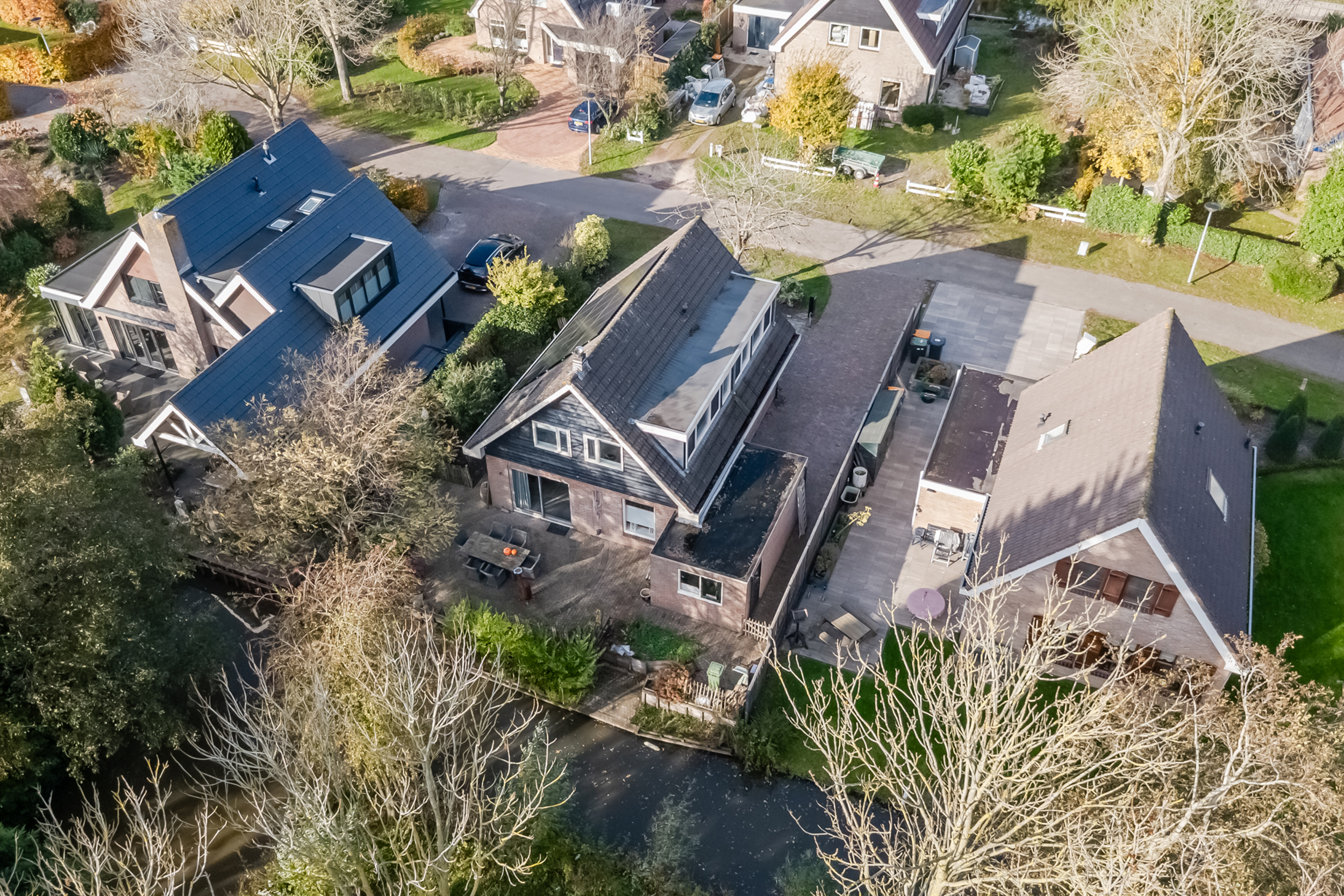 '$houseDetails->street_name'.' '.'$houseDetails->number'