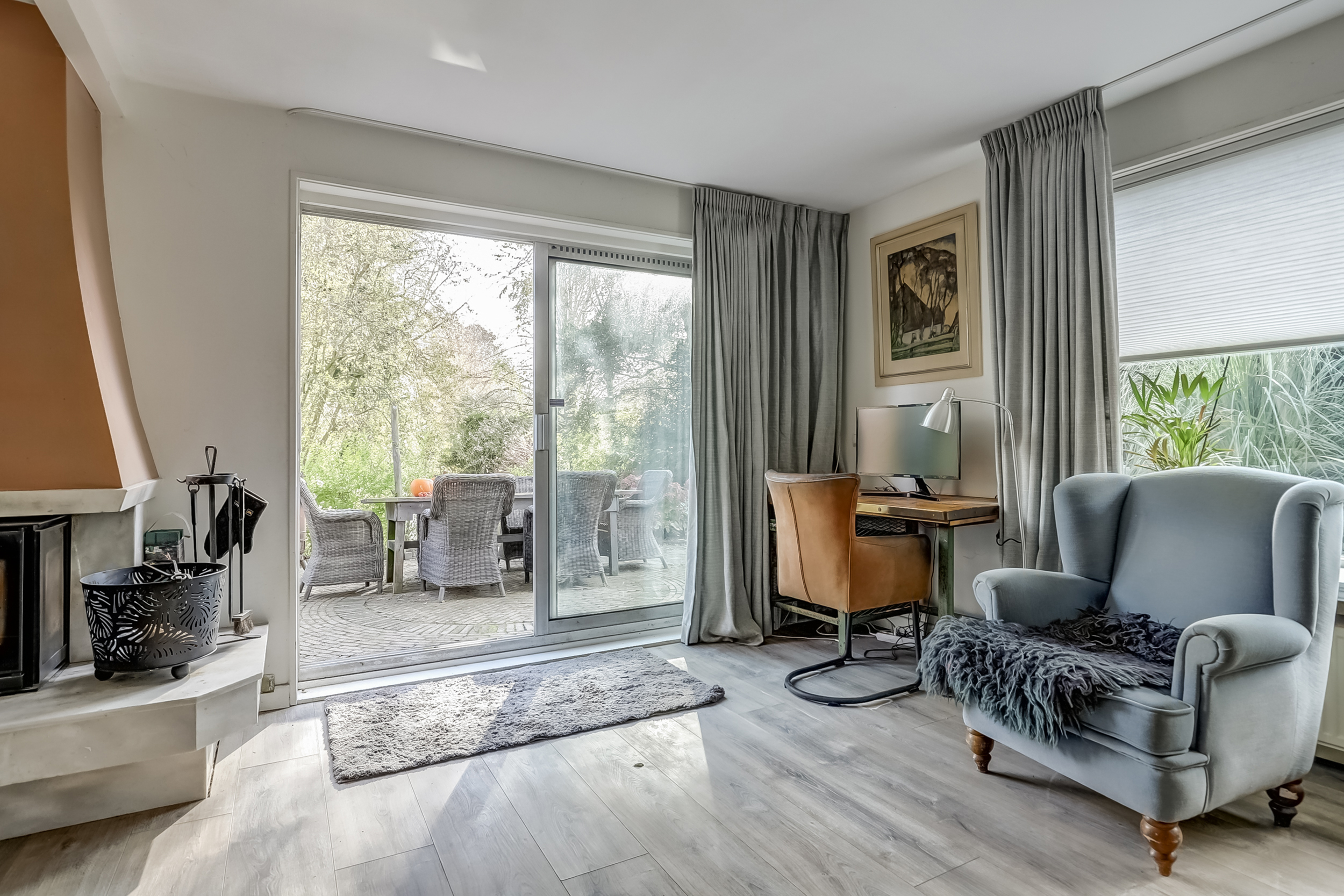 '$houseDetails->street_name'.' '.'$houseDetails->number'