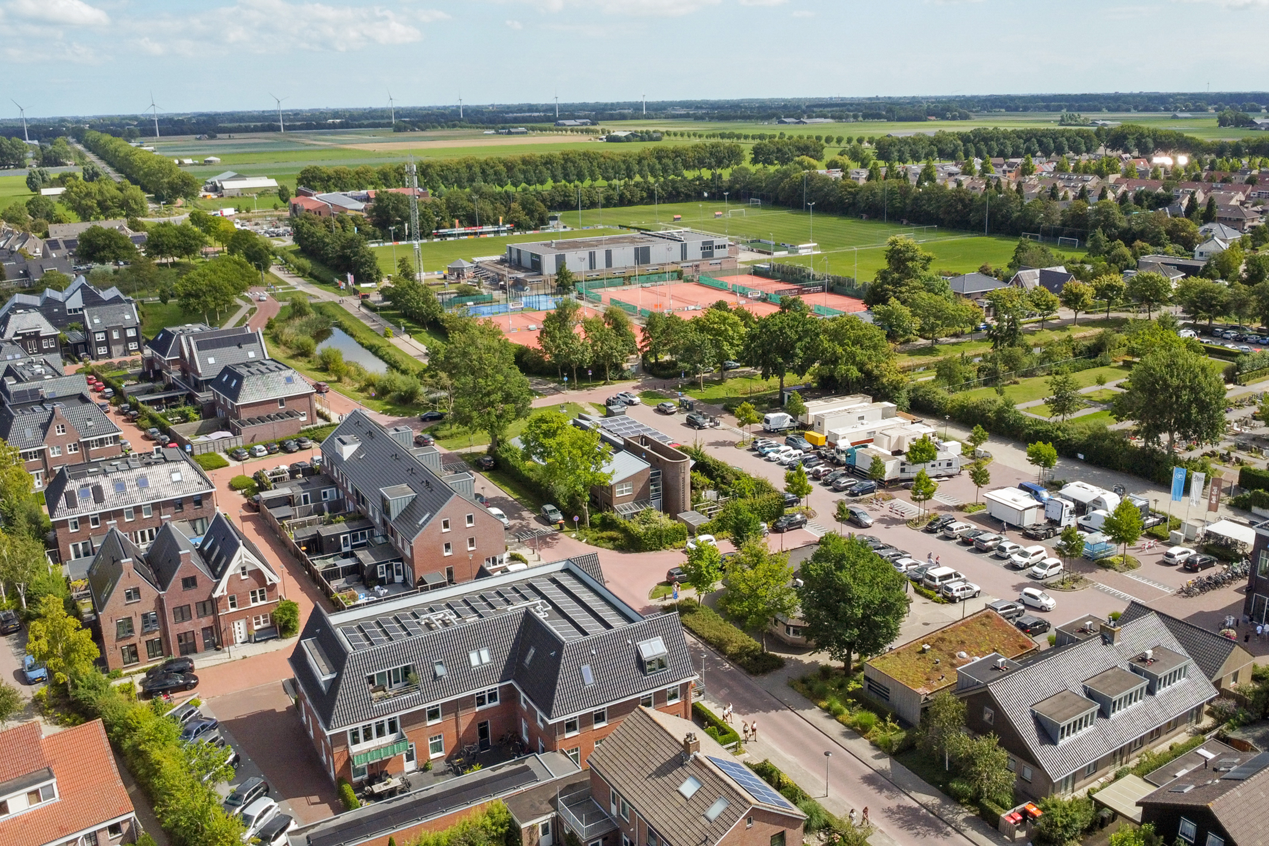 '$houseDetails->street_name'.' '.'$houseDetails->number'