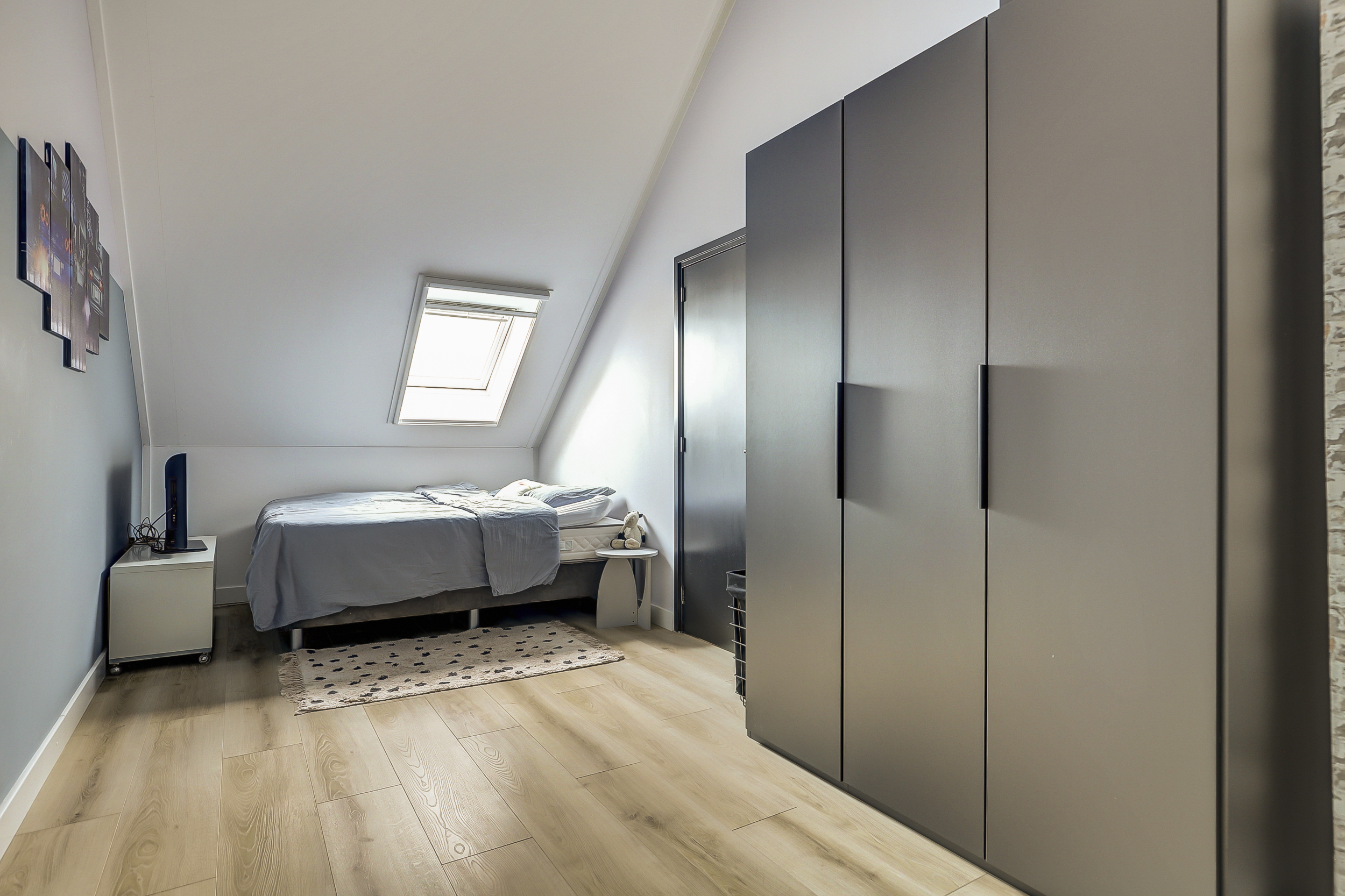 '$houseDetails->street_name'.' '.'$houseDetails->number'