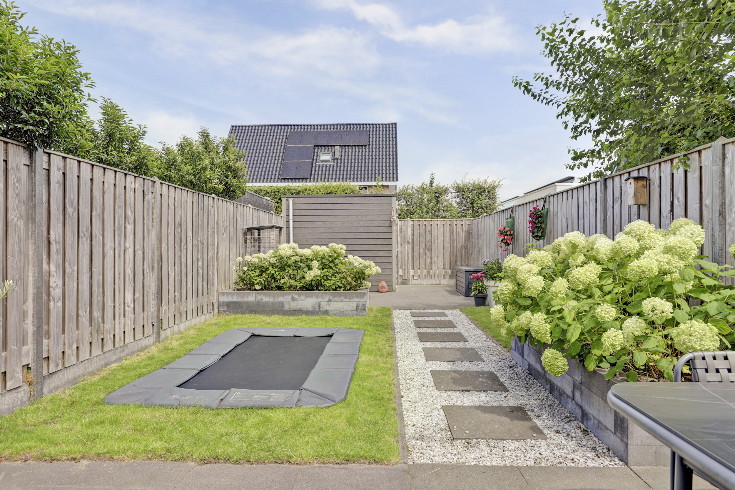 '$houseDetails->street_name'.' '.'$houseDetails->number'