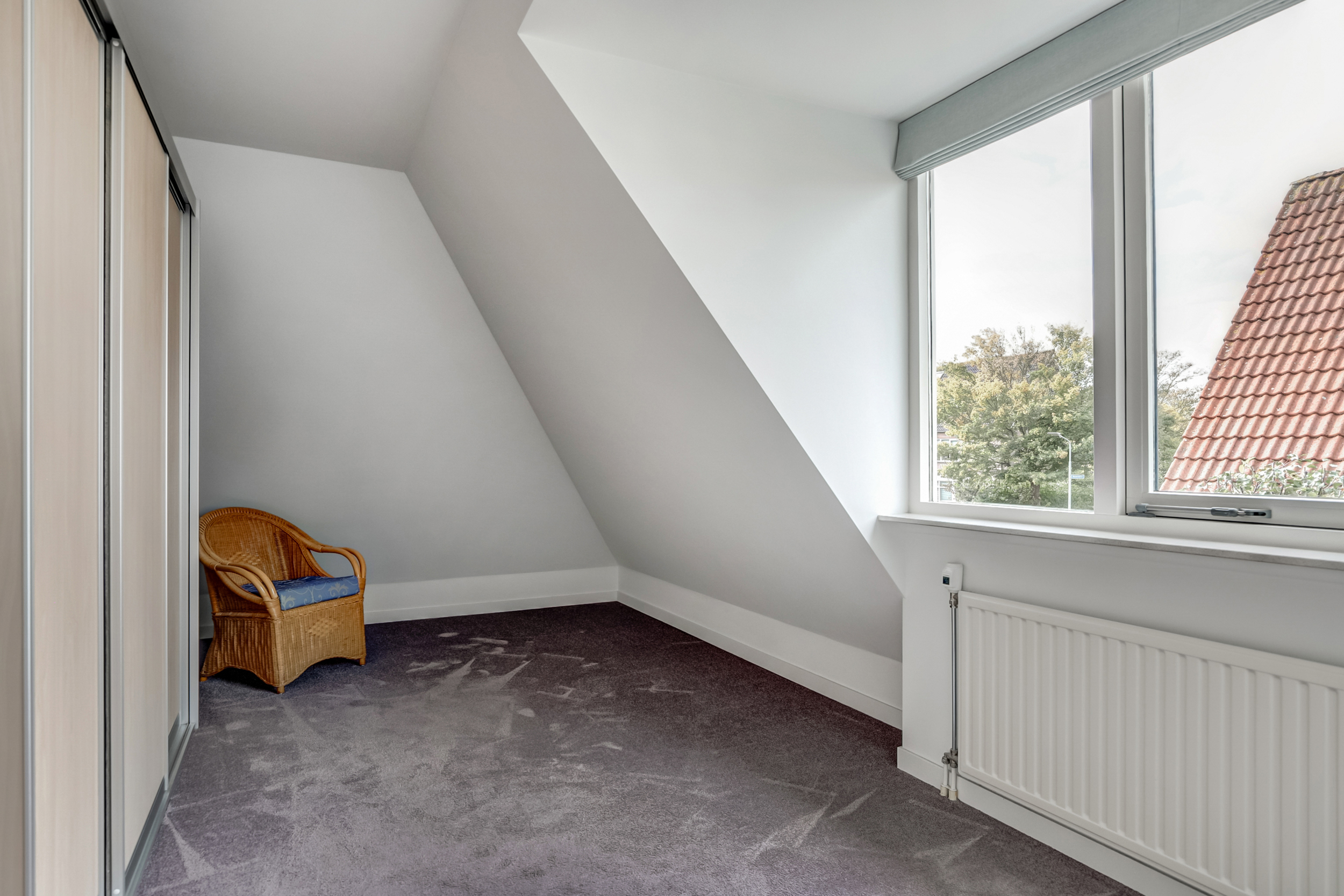 '$houseDetails->street_name'.' '.'$houseDetails->number'