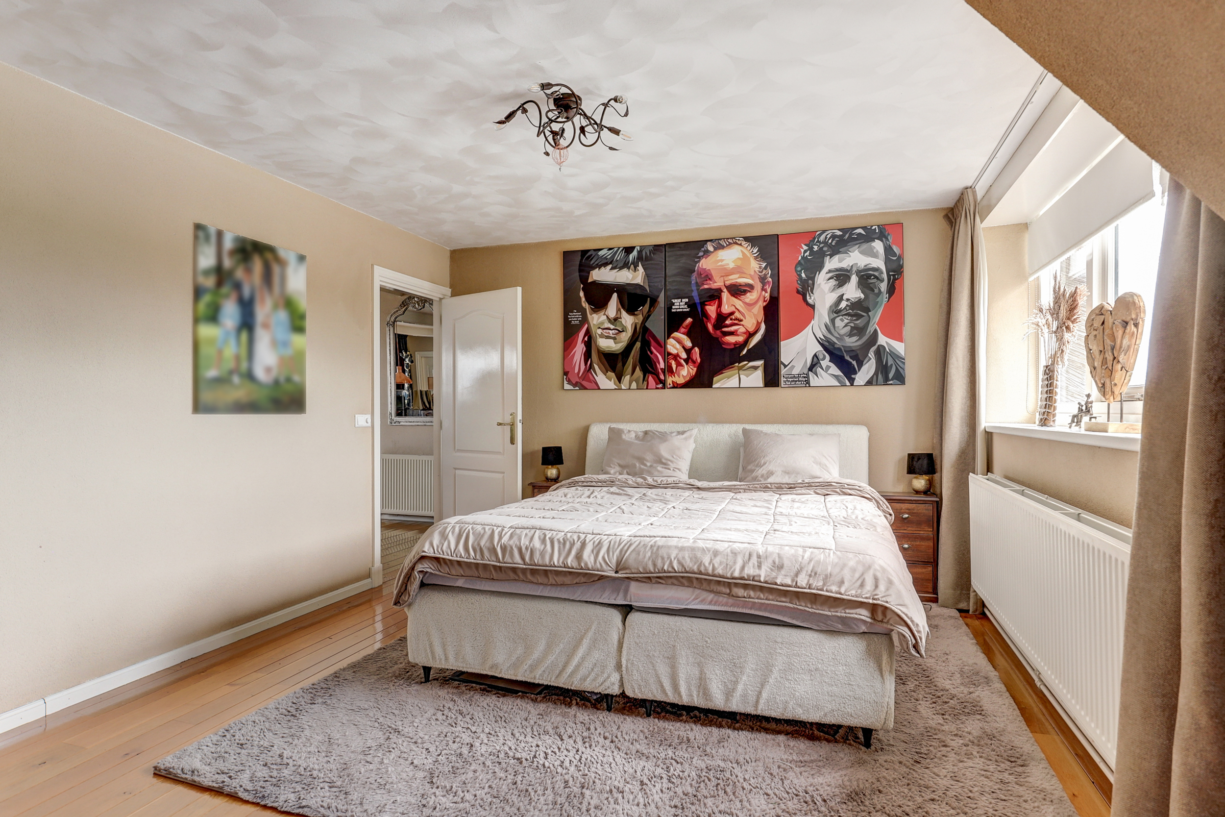 '$houseDetails->street_name'.' '.'$houseDetails->number'