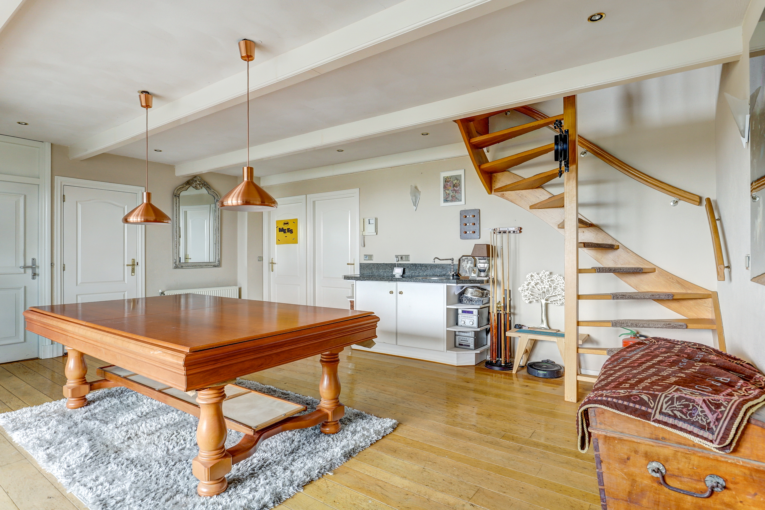 '$houseDetails->street_name'.' '.'$houseDetails->number'